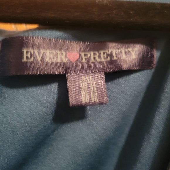 Ever Pretty floor length gown - Picture 3 of 4